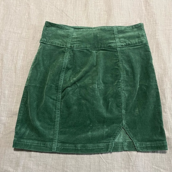 Corduroy Green A-Line Mini Skirt Y2K 90s Size 11 Casual Preppy Summer Fall - Picture 2 of 7